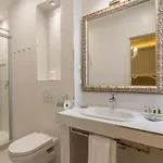 בית הארחה Royal Piazza