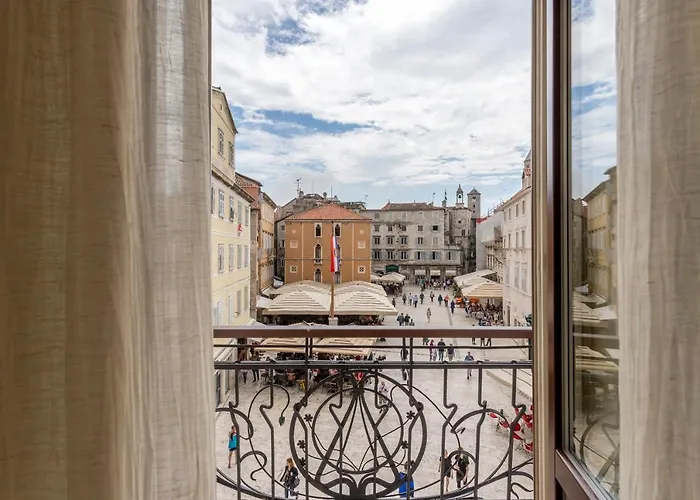 Penzion Royal Piazza 4*